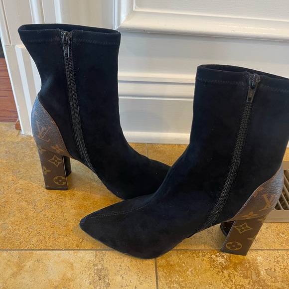 Louis Vuitton ankle boots suede size 39. - Picture 4 of 8